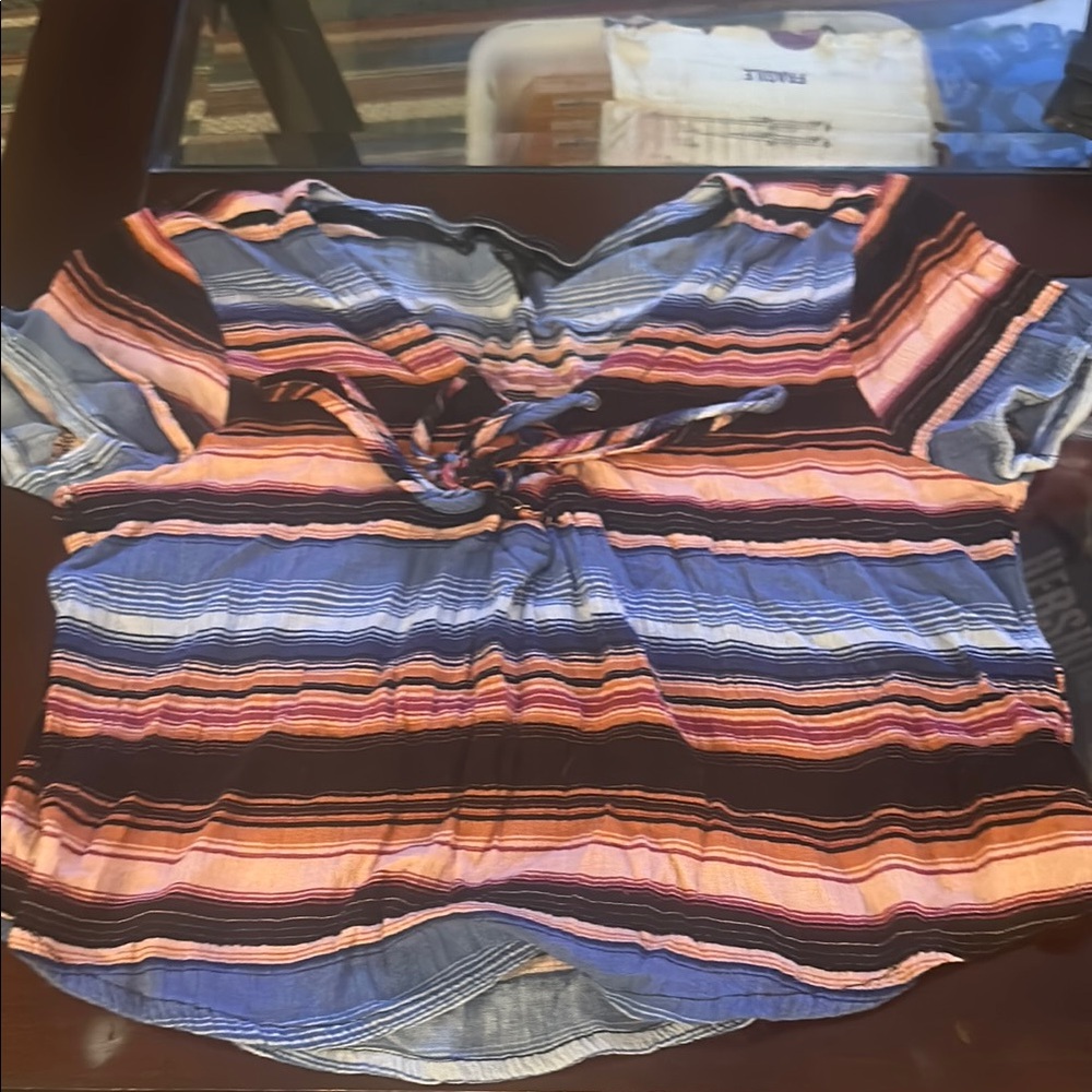 Forever 21 Pink and Blue Tie Front Crop Top